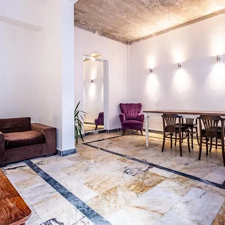 Apartman Comfortable Flat With Great Location In Beyoglu *